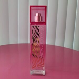 Victorias Secret VERY SEXY NOW Sheer Sexy Mist Spray 8.4 oz Discontinued